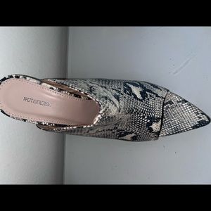 PrettyLittleThing Snakeskin heels